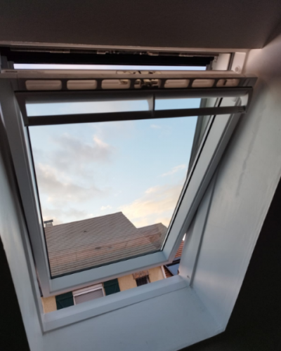 Fenêtre de toit en PVC Blanc