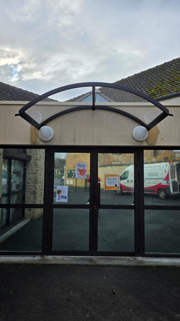 Marquise Aluminium AMTB Protection Porte d'entrée